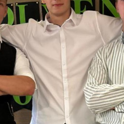 Andris, 22