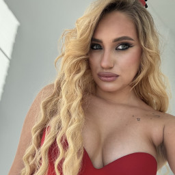 Rina, 26