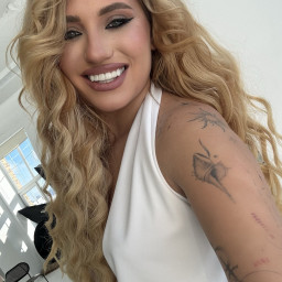 Rina, 26