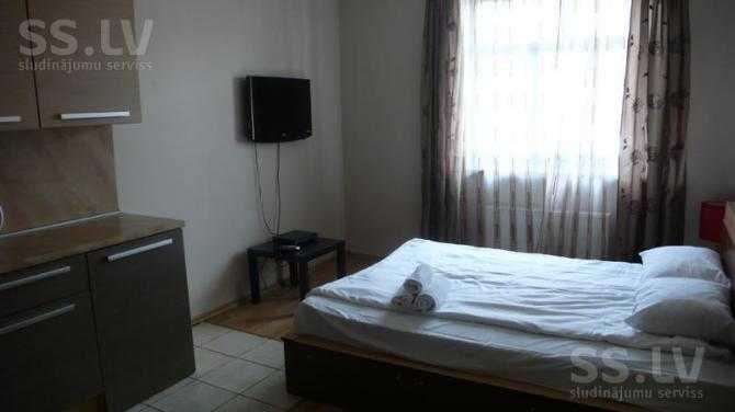 Hotel Eden (21 gads) (Foto!) īrē vai izīrē apartamentus (#1285400)